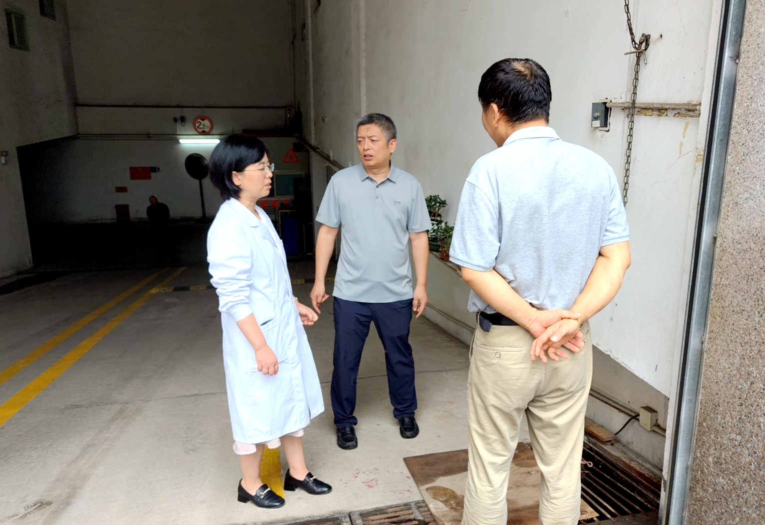 严阵以待，有备无患，筑牢防汛安全线——红宝石官方网站hbs备用开展防汛工作检查